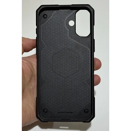 Оригинальный противоударный чехол UAG Monarch Pro MagSafe для Iphone 16 Plus Kevlar Black 114455113940  - фото 11