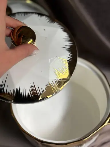 Набір супниць керамічних із кришками 3 шт 1,5 л 2,5 л 3,5л Білий із золотистим декором - фото 2