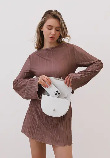 Жіноча шкіряна сумка поясна-кросбоді Bridget біла - фото 3