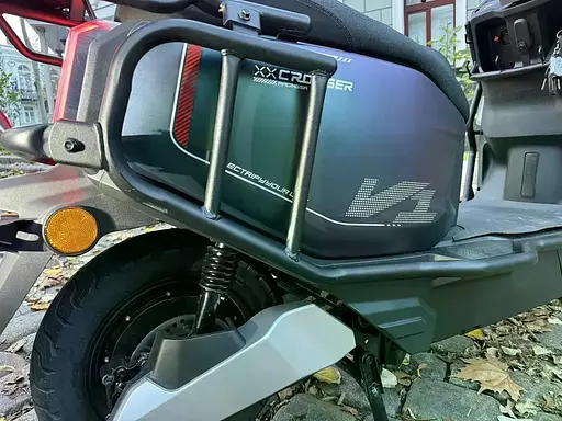 Электроскутер Двухместный Crosser V1 PRO (2000W 76.8V/30Ah) Хамелеон - фото 4