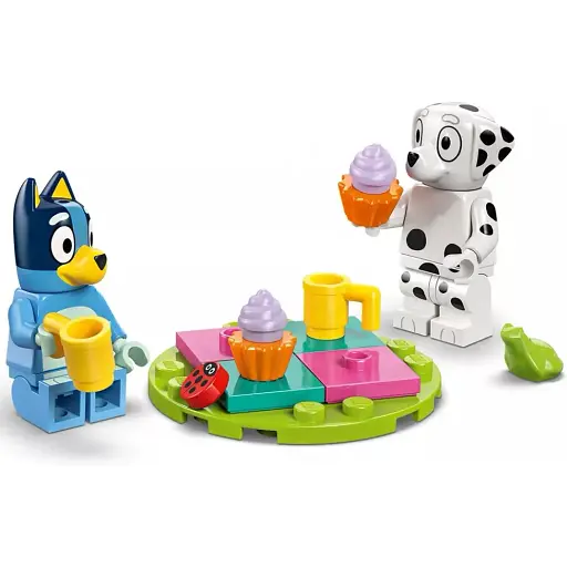 Конструктор LEGO Bluey Веселье из Блуи и Хлоей на игровой площадке 104 детали (11201) - фото 5