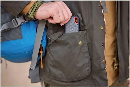 SSD накопитель портативный SanDisk Extreme Pro 2TB с интерфейсом USB4 (SDSSDE80-2T00-G25) - фото 4