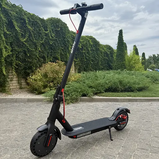 Электросамокат GIANT M365 PRO 500W 10.4Ah черный, складной с перфорацией колес (2025 год) - фото 2