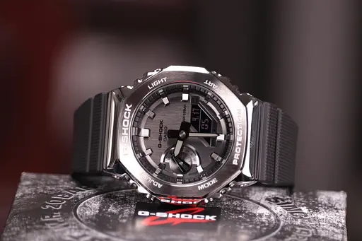 Часы Casio G-Shock GM-2100-1AER - фото 10