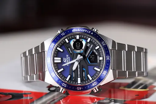 Годинник Casio Edifice EFV-C110D-2AVEF - фото 2