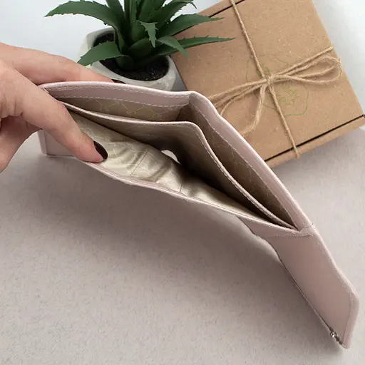 Гаманець жіночий шкіряний маленький Sabrina рожеві квіти - фото 5