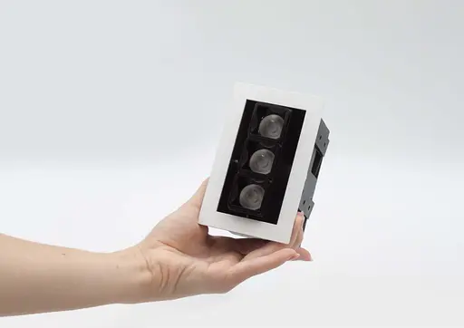 Вбудований світильник Skarlat RSL74113 3×2W WH+BK 3000K - фото 3