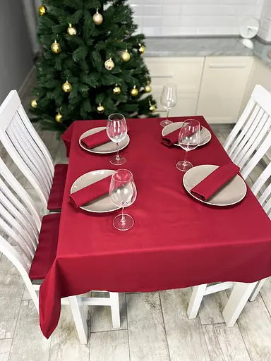 Водовідштовхувальна скатертина новорічна Бордовий однотон 400х180 см - фото 10