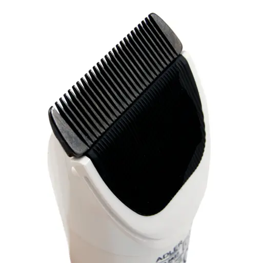 Аккумуляторная машинка для стрижки 4 насадки Adler AD 2827 - фото 5