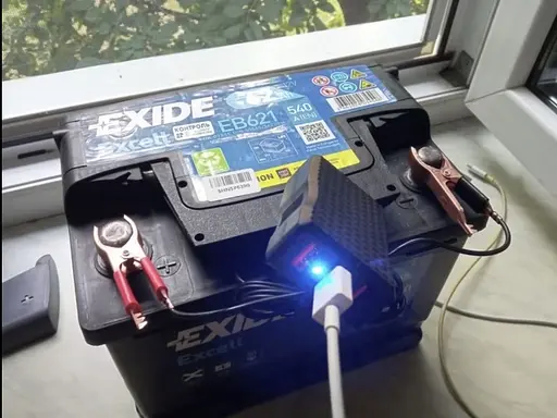 Адаптер питания 12V/24V на 5V с 3 USB-портами и зажимами для аккумулятора для аварийной зарядки телефонов. - фото 12