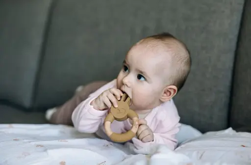 Прорізувач FreeOn силіконовий зайчик охра (49492) - фото 3