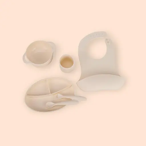 Набір силіконового посуду для першого прикорму дітей, 6 предметів, milk - фото 1