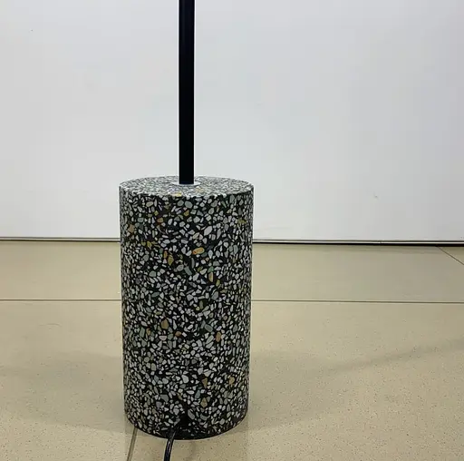 Торшер в чорному кольорі корпусу з натуральним камінням | Арт. FSE 14 BK | Line F - фото 4