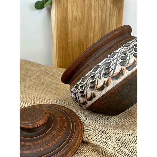 Супник керамічний (глиняний) різьблений №7 2.5 л - фото 6