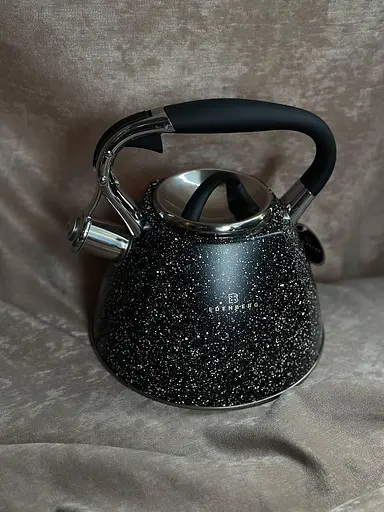 Металевий чайник із мармуровим покриттям Edenberg EB-1981 зі свистком 3л Чорний - фото 5