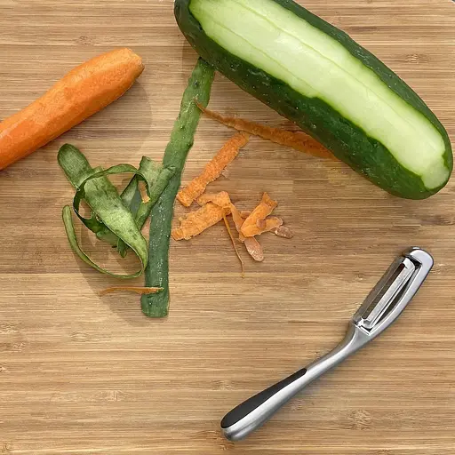 Ніж економка овочечистка для тонкого чищення овочів та фруктів з нержавіючої сталі 16.5 см, Kitchen Master Сріблястий 87294 - фото 11