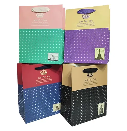 Подарунковий пакет картонний, 200 г/м², Абстракція з крапкою, 18x23x8 см, 6 шт. в упаковці (В асортименті)