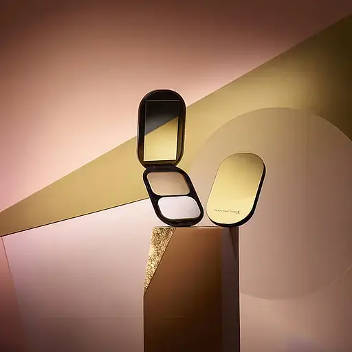 Компактна пудра Max Factor Facefinity, відтінок 02 (Ivory), 10 г (8000017993264) - фото 7