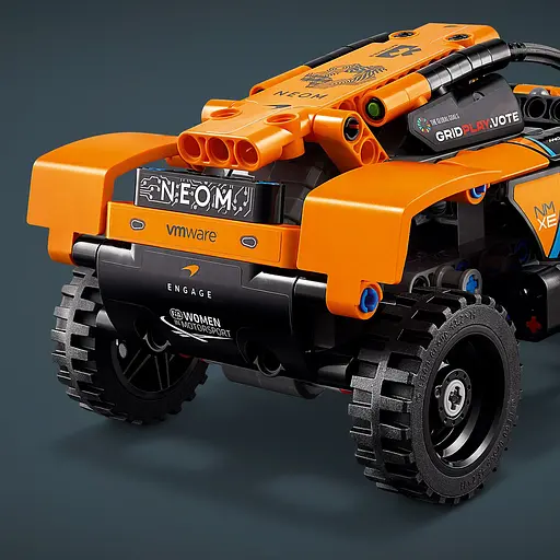 Уценка. Конструктор LEGO Technic Автомобиль для гонок Neom McLaren Extreme E 252 детали (42166) - фото 8