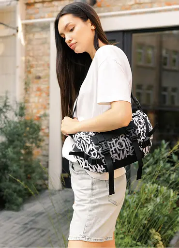 Большая женская поясная сумка бананка Sambag DynamicDart принт "Graphity" 38×21×7 см (80411715) - фото 2