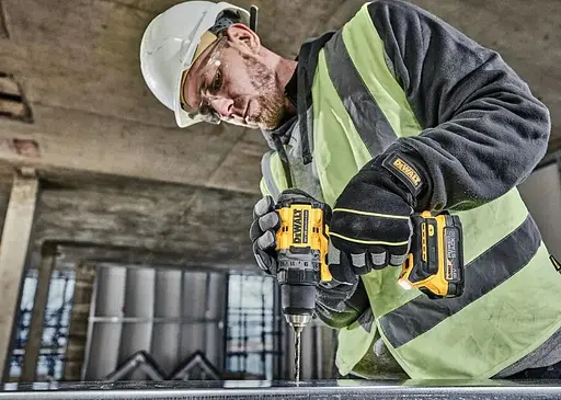 Дрель-шуруповерт аккумуляторный DeWalt без АКБ и ЗП DCD800NT - фото 3