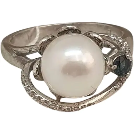 Серебряное кольцо Агни Эврика с сапфиром и жемчугом. 1789/9р-PWT 17