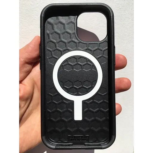 Оригинальный противоударный чехол UAG Civilian MagSafe Original для Iphone 15 (6.1") Black 114287114040 - фото 9