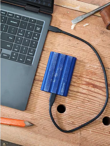 Портативный SSD Samsung 2 ТБ USB 3.2 Gen 2 Type-C T7 Shield - фото 3