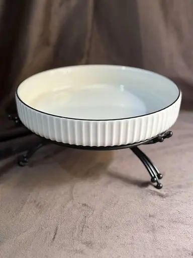 Сервировочное блюдо 1571B из керамики на металлической подставке 22,5см - фото 2