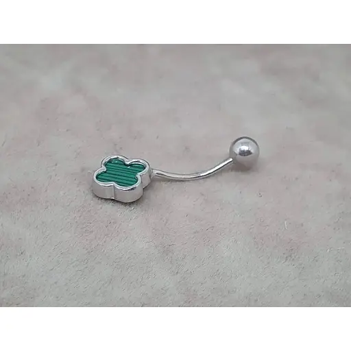 Серебряная серьга для пирсинга пупка Ирий Клевер с малахитом. 6026.1 - фото 2