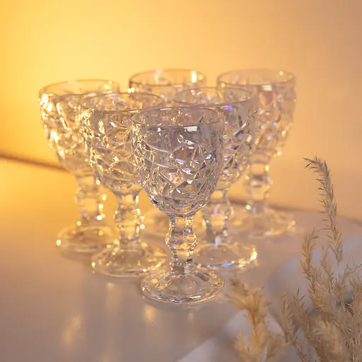 Набір чарок на ніжці 6 штук 50 мл для горілки наливки подарункові чарки скляні Yiwu HP-19-178 - фото 2