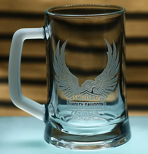 Пивний келих 660 мл з гравіюванням Harley-Davidson для справжнього байкера кухоль з гравіюванням подарунок  Харлей - фото 1