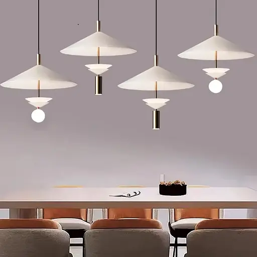 Элегантная подвесная люстра с латунным спотом | Line F | Арт. AA456-400 WT - фото 7