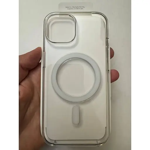 Оригинальный противоударный чехол Apple Clear Case with MagSafe для iPhone 15 (6.1") Прозрачный (MT203ZM/A) - фото 9