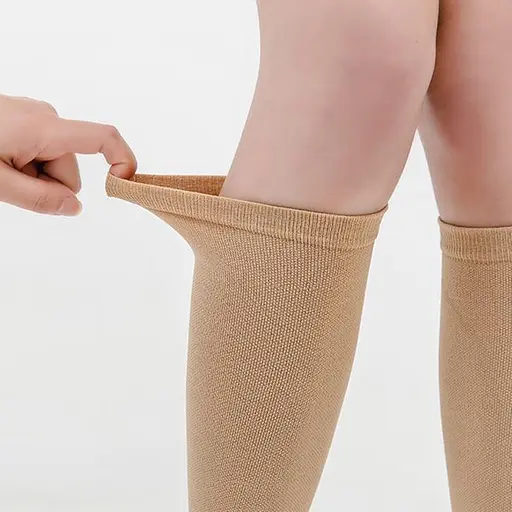 Панчохи-шкарпетки-гетри компресійні від втоми еластичні, універсальний розмір, тілесні, 1 пара - фото 3