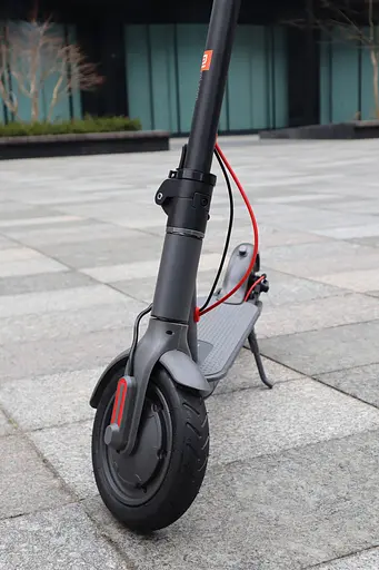 Электросамокат E-scooter M365 Pro 11Ah черный (модель 2025 года) - фото 8