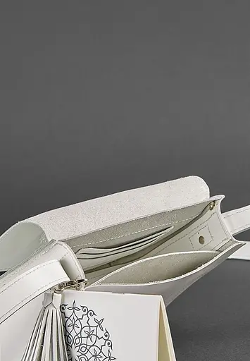 Шкіряна жіноча бохо-сумка Лілу біла - фото 5