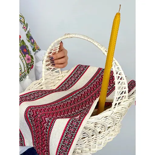 Комплект Великодній кошик Галичина білий із лляним рушником 70х30 см Рандеву червоний та свічка