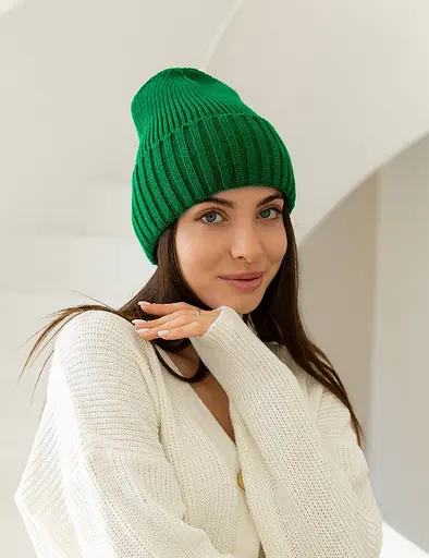 Женская вязаная шапка бини класик 20% шерсть с отворотом Зеленый - фото 2