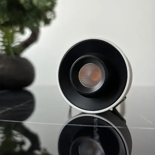 Встраиваемый светильник Skarlat RSL74126 7W WH+BK 4000K - фото 2