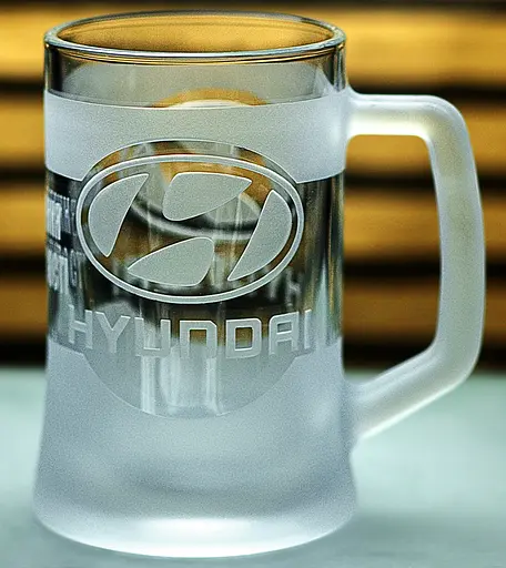 Пивний кухоль Hyundai Хюндай 660 мл з гравіюванням Подарунок автолюбителю  Келих з логотипом авто та легендарний слоган - фото 6