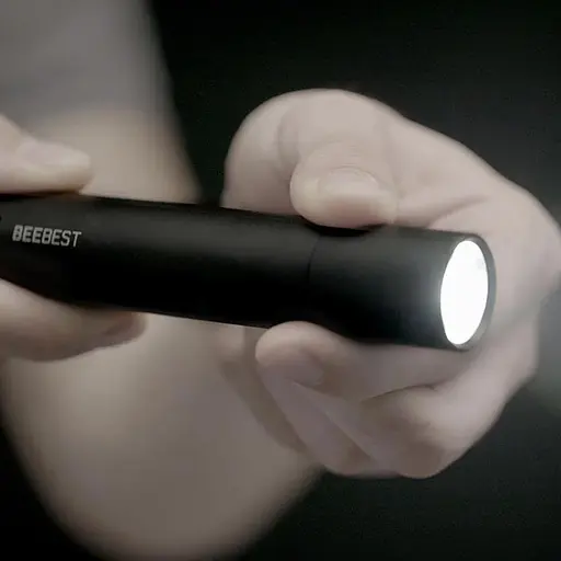 Фонарик Xiaomi BEEBEST Zoom Flashlight (FZ101) - фото 3