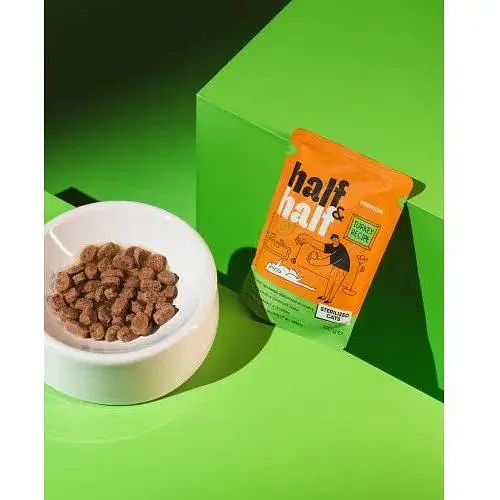 Корм влажный Half&Half для стерилизованных кошек кусочки с индейкой в ​​желе в форме пауча 100 г - фото 4