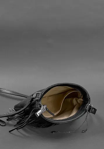 Шкіряна жіноча сумка з бахромою міні-кроссбоді Fleco чорна - фото 4