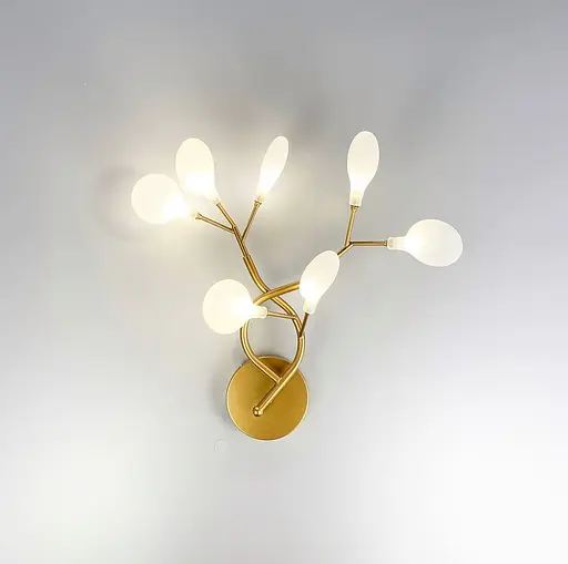 Флористичний настінний світильник у золотому корпусі на 7 плафонів Line F Арт. W686/7 GD - фото 2