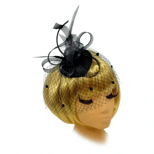 Шляпка-мини Карина VIP - фото 1