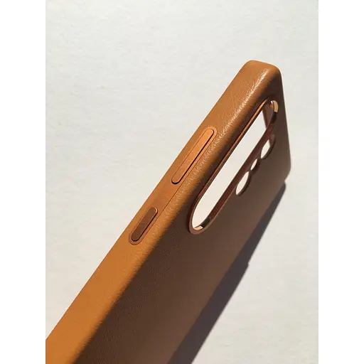 Протиударний шкіряний чохол Samsung Kindsuit Case для Galaxy S25 Ultra Gold EF-VS938PFEGWW - фото 5