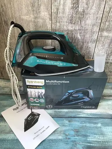 Гладильный паровой утюг Rainberg RB-6310 с керамическим покрытием подошвы 3200Вт Голубой с черным - фото 4