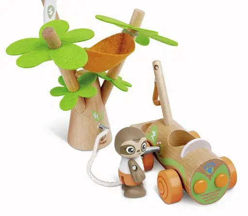 Деревянный развивающий игровой набор Hape Электрокар для посадки деревьев E3417 - фото 2