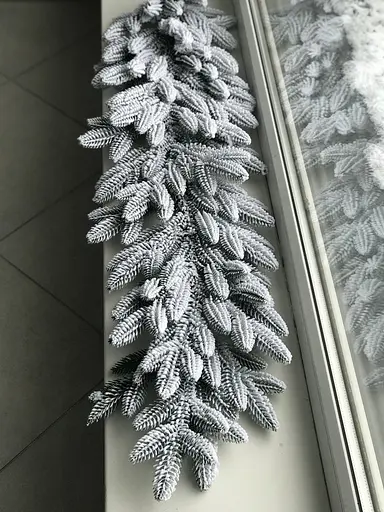 Гірлянда хвойна Hvoya Classic лита засніжена 2 м - фото 4